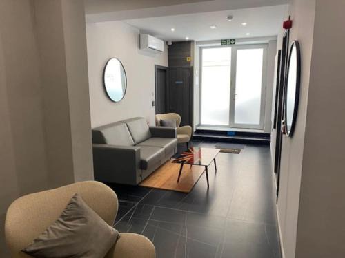 Gzira Apartment | Lovely Modern Large Spacious Home with 7BR & WIFI by 360 Estates