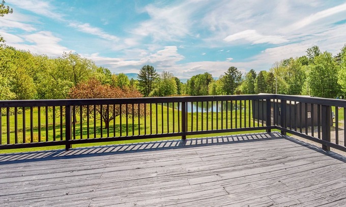 Morrisville House | Lovely mountain retreat with swimming pond & washer/dryer - dogs welcome