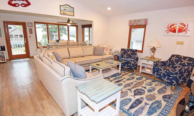 Cat Hill House | Lovely NEW Rental on Canal in South Bethany Beach