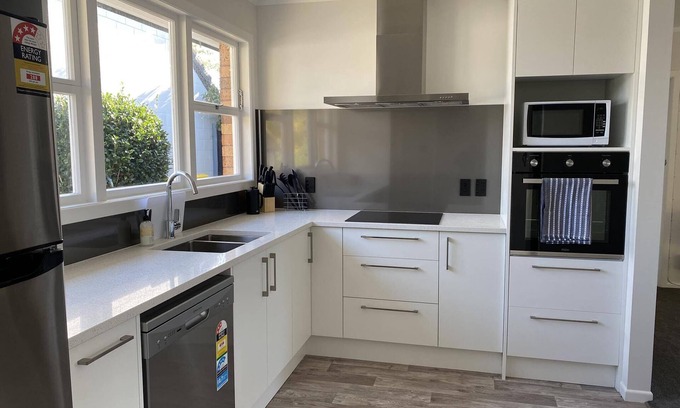 Hamilton House | Lovely Newly Renovated Home