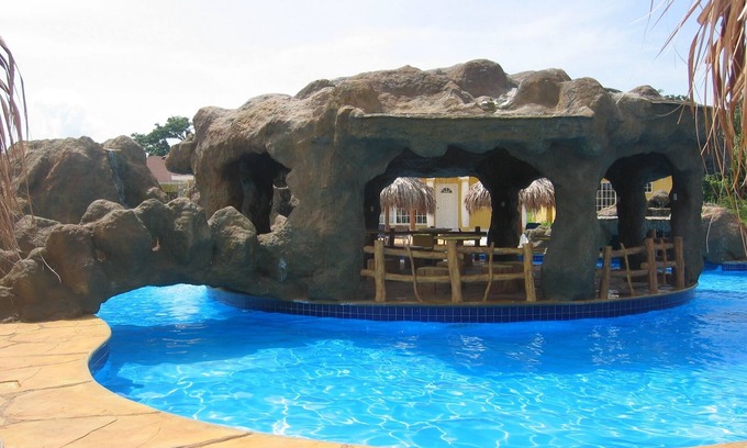 Corozal Villa | Lovely Palma Real Villa *FULLY FURNISHED*