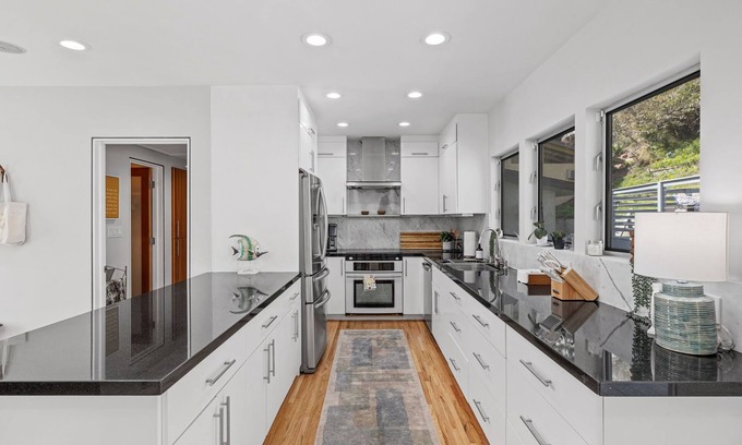 Playa Del Rey Cottage | Lovely Playa Cottage