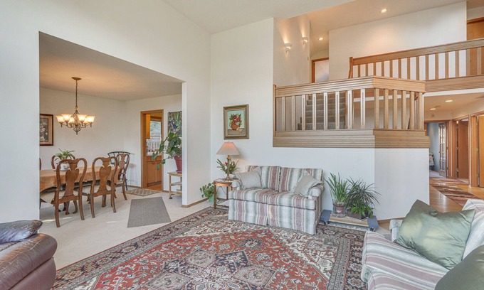 Wilkes East House | Lovely Portland Home ~ 10 Mi to Downtown!