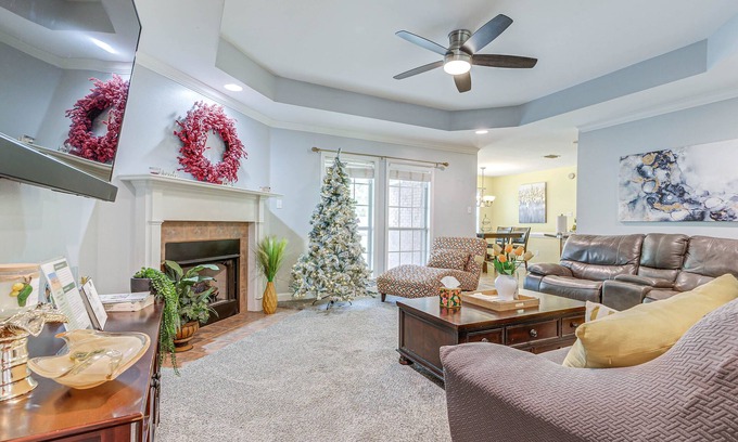 Prichard House | Lovely Prichard Home w/ Yard, Grill & Fireplace!