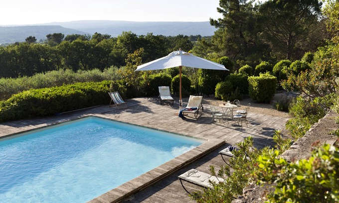 Goult House | Lovely quite house in Provence/Luberon with large pool, views and gardens