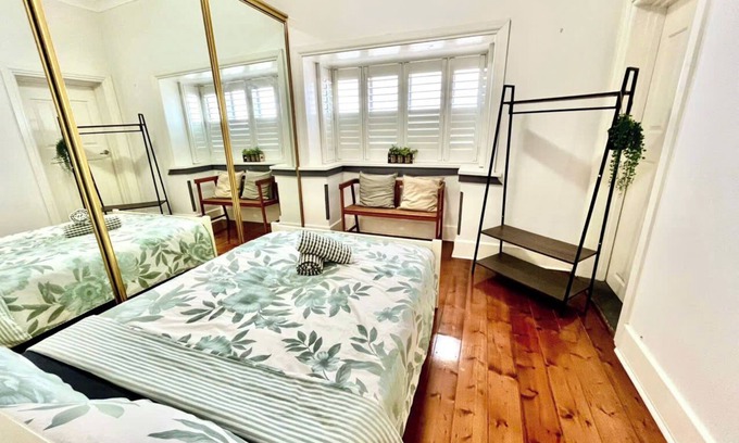 Rockdale House | Lovely room in a shared home right next to the beach with lots of fun activities