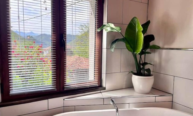 Santianes de Ola House | Lovely rural house with WiFi in secluded village between Ribadesella & Arriondas