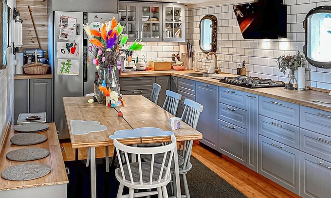 Sodermalm Boat Rental | Lovely ship in Stockholm with house sea view