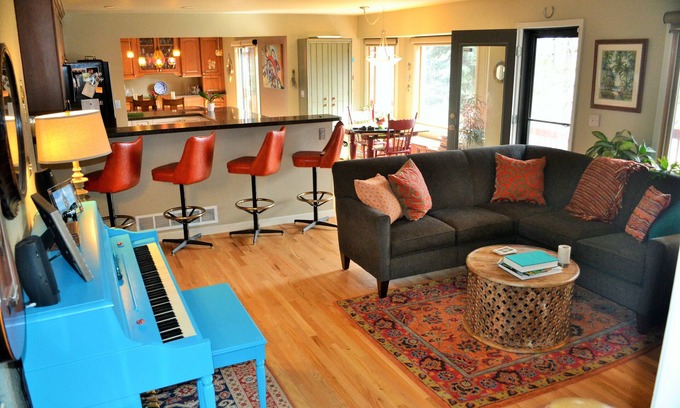 Miramont House | Lovely, spacious, sunny happy family-friendly home - great central location