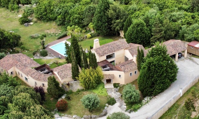 Lourinha Villa | Lovely studio in an exclusive Villa surrounded by nature close to the Seaside