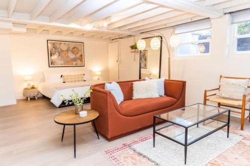 Little Italy House | Lovely Studio in the Heart of Little Italy