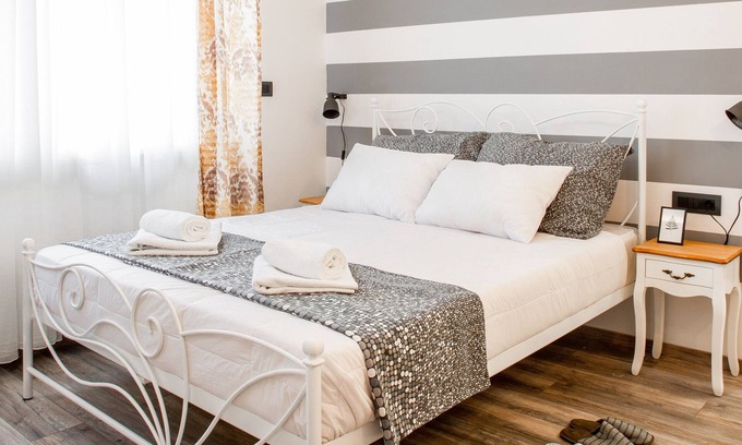 Zemun Apartment | Lovely studio in the heart of Zemun - Bohemian and Historical part of Belgrade.