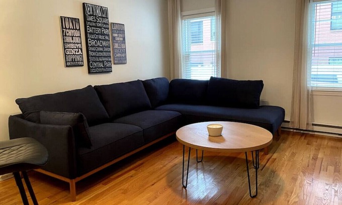 South Boston Condo | Lovely Two Bedroom Condo in South Boston