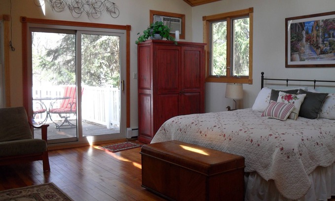 Shorewood-Tower Hills-Harbert House | Lovely vacation rental home, close to Warren Dunes, restaurants, antiques, fun!