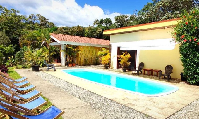 Nuevo Arenal House | Lovely Villa in LakeGardens Beautiful Lake Views in between Two Active Volcanoes