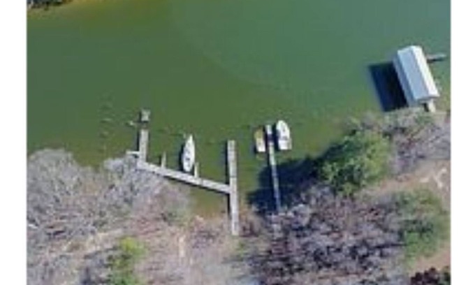 Lusby House | Lovely Waterfront Houes