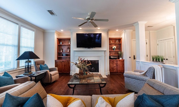 Lake Oconee Condo | Lovely Wooded 2BR Condo Overlooking the Oconee Course