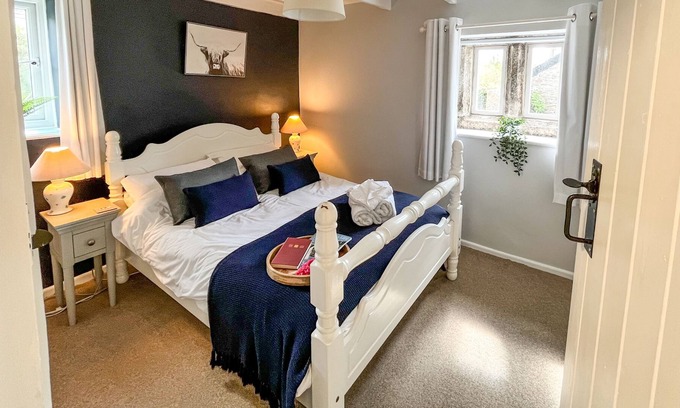 Lower Trengale Cottage | Loveny Cottage, Lower Trengale Farm