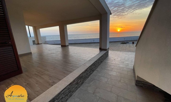 Mazara del Vallo Villa | Loving Villa on the Mediterranean - Villa on the Sea