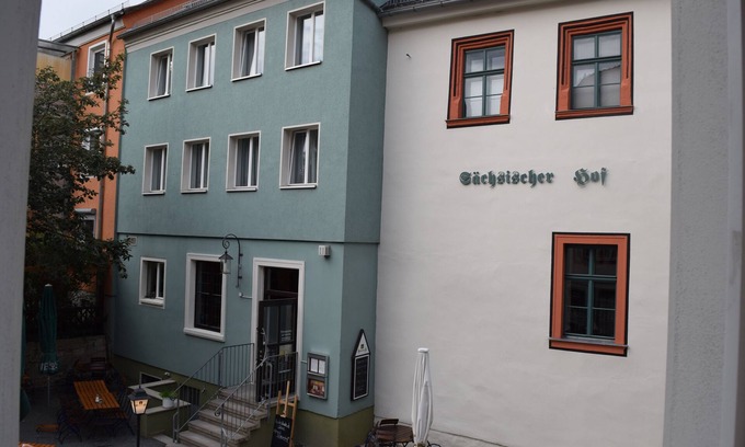 Weimar Apartment | lovingly furnished apartment for two