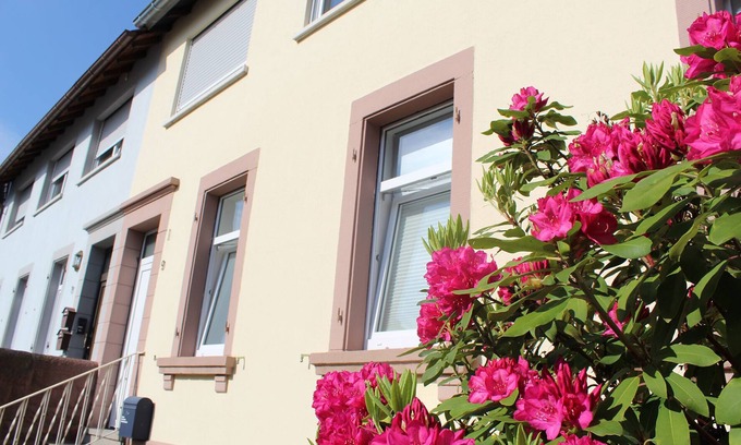 Kaiserslautern Apartment | Lovingly furnished - in a central location