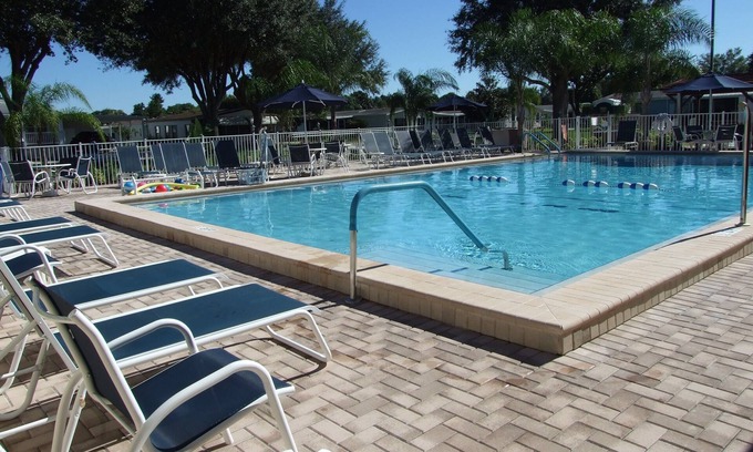 Auburndale House | Low Cost Vacation/Holiday Home Near Golf Courses, Disney Orlando and Tampa