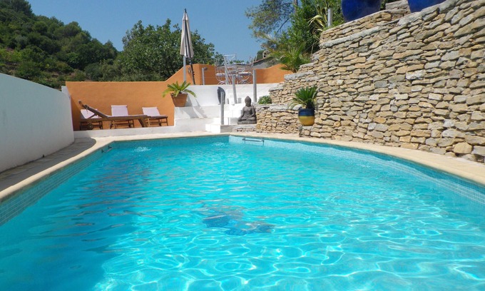 Sollies-Toucas Villa | low vacation rental villa with heated pool in quiet VAR