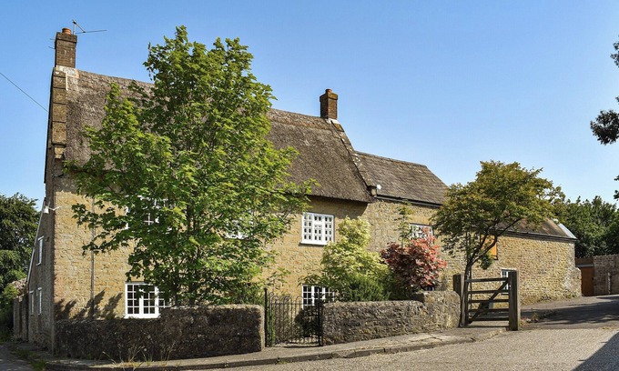 Beaminster Cottage | Lower Barrowfield Farm