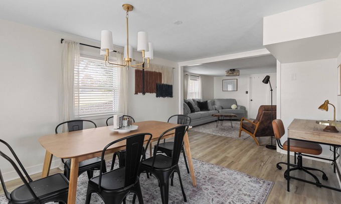 Lynchburg House | Lower Level 2-bedroom house- 8min to LU/4min to UL