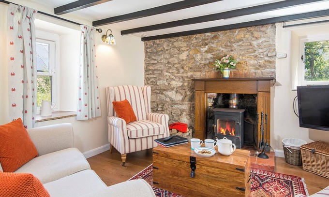 St Brides Cottage | Lower Lochvane, Holiday Cottage Lochvane, nr Solva, Sleeps 4, 2 bedrooms, bathrooms
