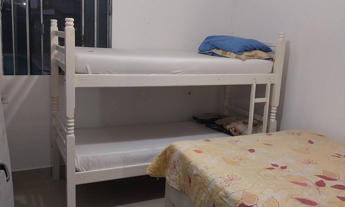 Guaratuba House | Lower part of the house with swimming pool and air conditioning Guaratuba PR