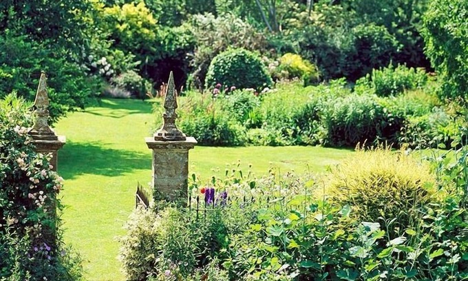 Crewkerne Bed & Breakfast | Lower Severalls Farmhouse