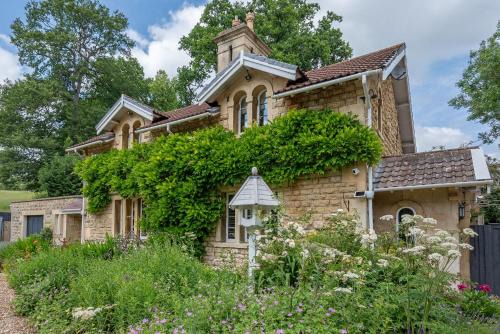 Bathford House | Lower Shockerwick Lodge