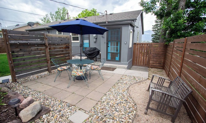 Central Colorado Springs Apartment | Lower Unit- Classic 50s Ranch Near Downtown