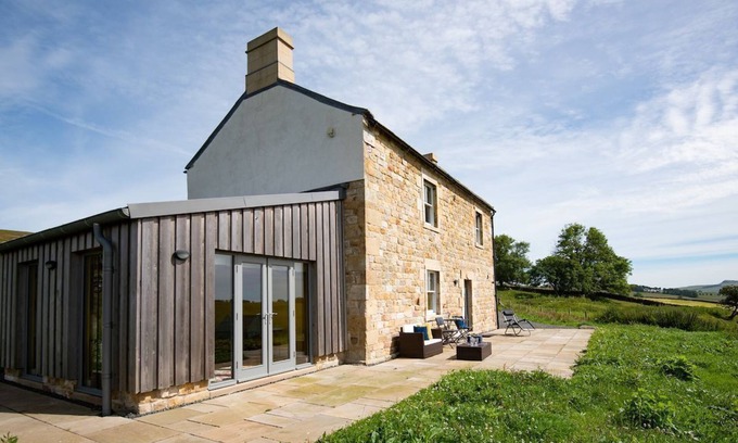 Brampton Cottage | LOWTOWN COTTAGE - an eclectic rural cottage set in the Northumbrian countryside