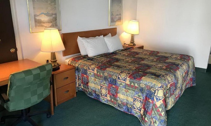 Maryville Hotel | Loyalty Inn Maryville