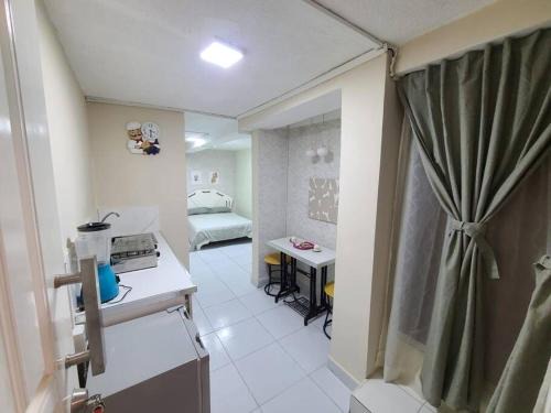 Ibarra Apartment | LoyRiver Suits ll