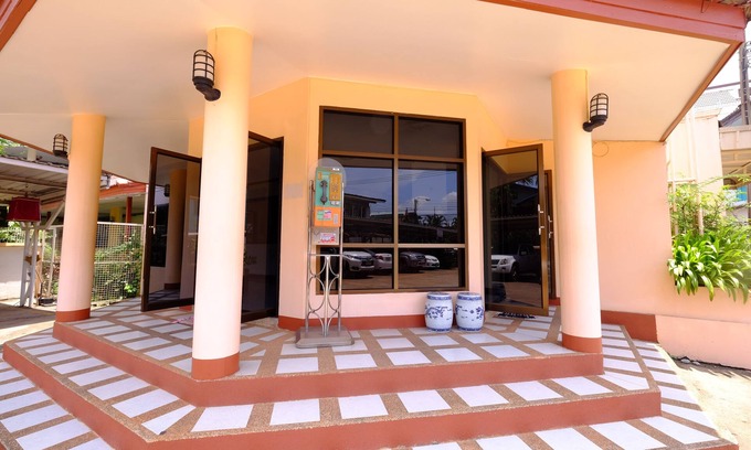 Sakon Nakhon Hotel | LP Mansion