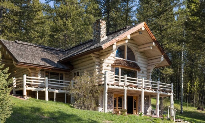 Indian Paintbrush House | LPJH | Bluebell Cabin | The Perfect Private Cabin Getaway!
