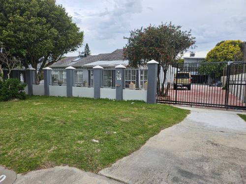 Summerstrand Bed & Breakfast | LPM Guests BV