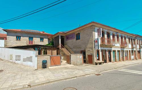 Vila Real Apartment | LR Vintage 65