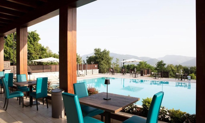 Pofi Hotel | LUAL Bleisure Hotel