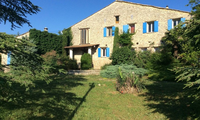 Saint-Michel-l'Observatoire Apartment | LUBERON FORMER SHEEPFOLD 19 th