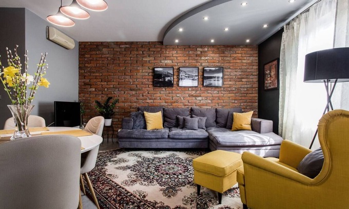 Budaors House | Luca Holiday Hous