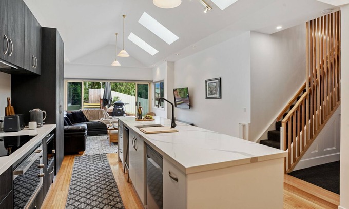 Kingston House | Lucas Street - a timeless, contemporary, Georgian home.