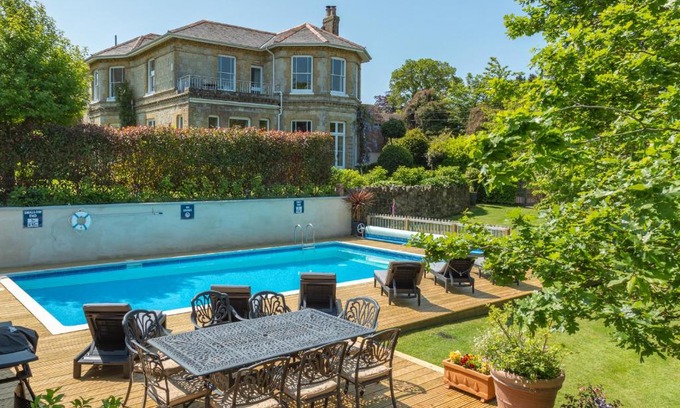 Shanklin Apartment | Luccombe Villa Holiday Apartments
