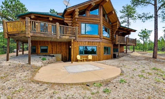 Nemo House | Lucky Strike Lodge