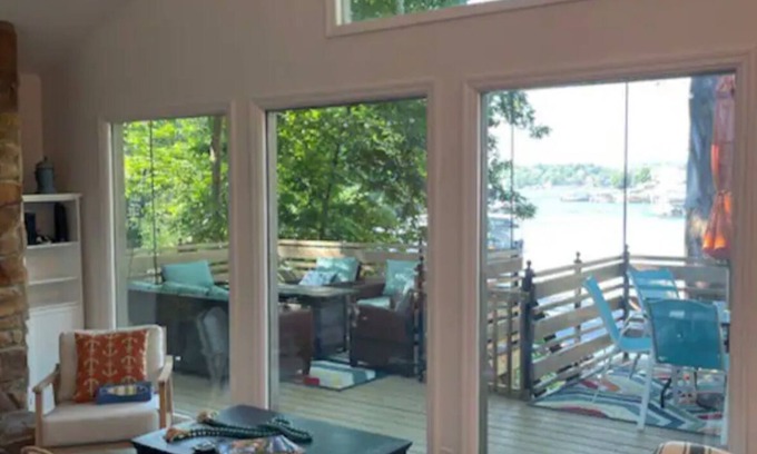Lake Ozark House | Lucy Landing Lakefront House with Dock & Boat slip