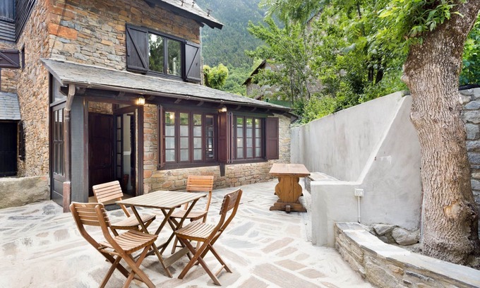 Garos House | Luderna - Casa con terraza dera Aubeta