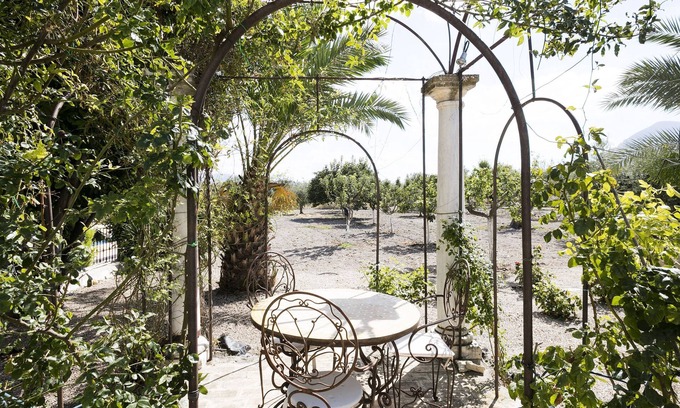 Velez-Blanco House | Luderna - Casa El Enebro del Cercado de Vélez